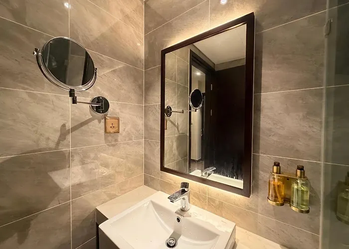 Apartment Sapphire Bay - 2br Ocean View - Panoramic Sea View *